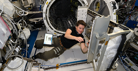 NASA Astronaut COL Anne McClain ’02 NASA Astronaut COL Anne McClain ’02